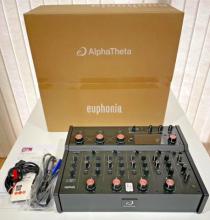 AlphaTheta Euphonia ,  PLAYdifferently MODEL 1 