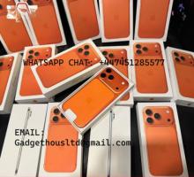 Apple iPhone 17 Pro Max, iPhone 17 Pro, iPhone 17