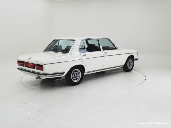 730096.jpg