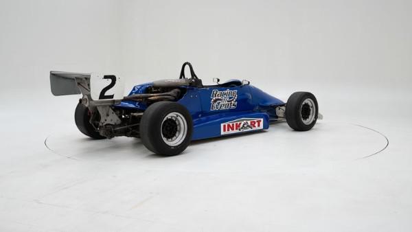 785457.jpg
