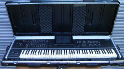Korg Oasys 88 Keyboard with cases.jpg