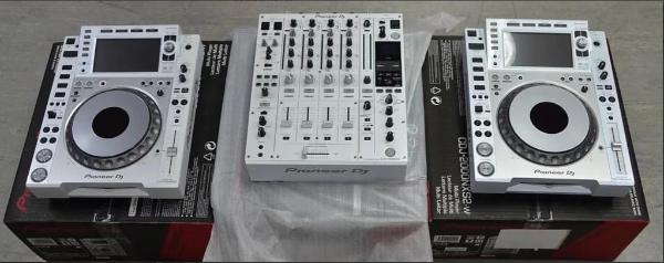 Pioneer DJ 2x Pioneer Cdj-2000Nxs2W 1xDjm-900Nxs2W _ 2x Pioneer CDJ-3000-W 1x DJM-900NXS2-W.png