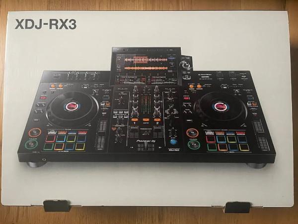 Pioneer XDJ RX3 display view.jpg